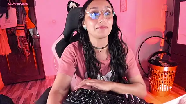 adrena_10 webcam