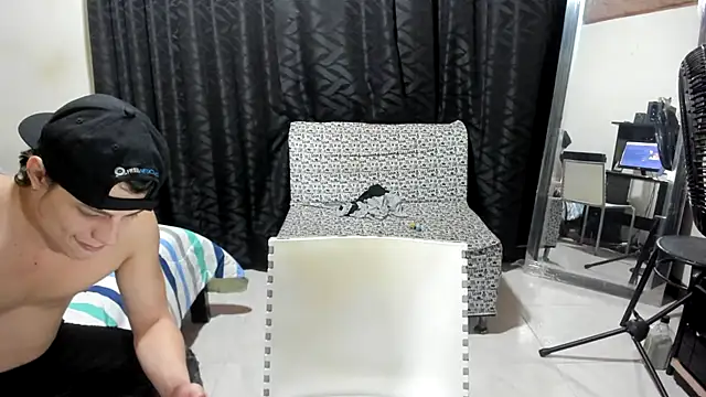 youth_lust69 webcam