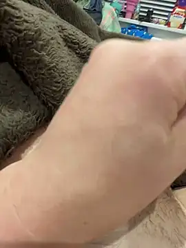 twankletoes1234 webcam
