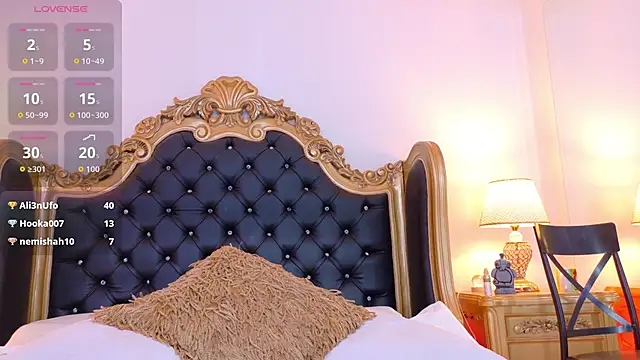 LizyOwen webcam