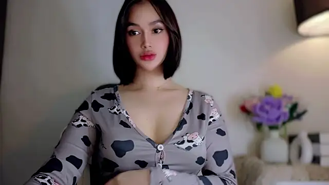 Anna_HollyDoll webcam