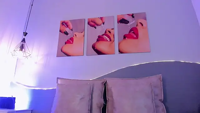 CannelaSmith webcam