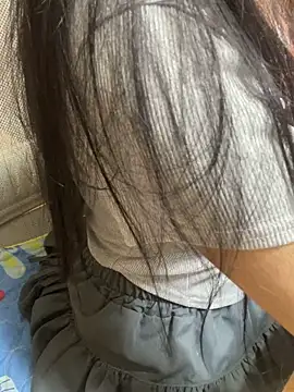 Mina048 webcam