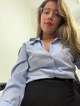 EMILIIA_RICHTER__ webcam