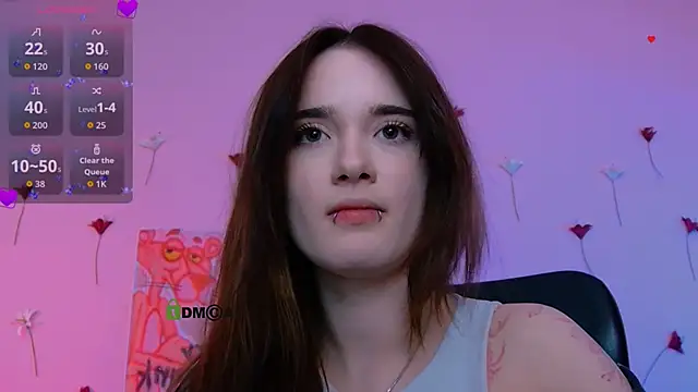 liana_kisses webcam