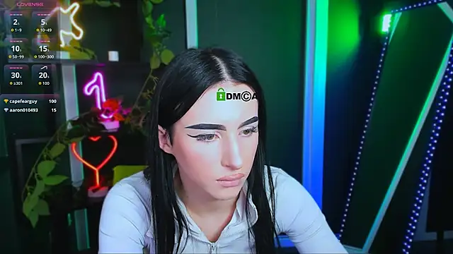 alia_skay webcam