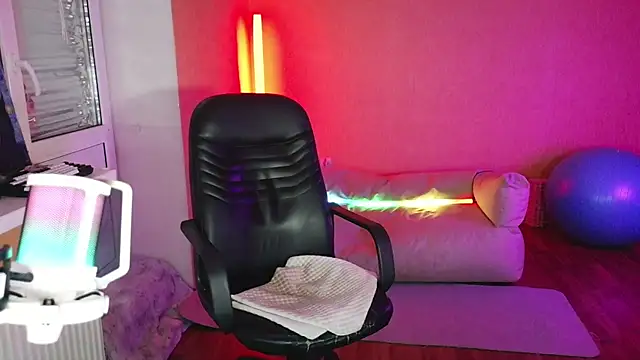 Elinaharper webcam