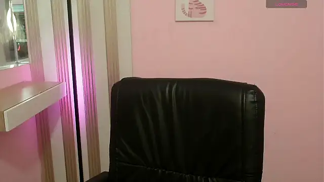 yourlittle_kathe webcam