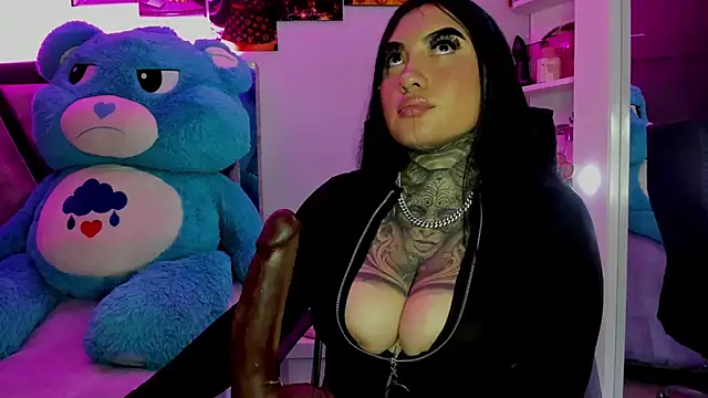 cloeebeckam - CloeeBeckam's free webcam