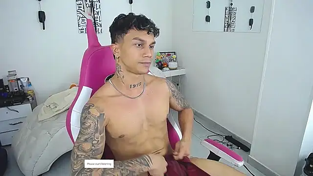 Leonard_Price webcam
