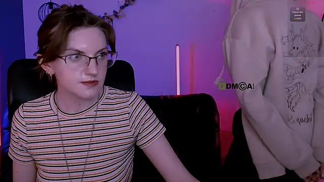 gloria_bubble webcam