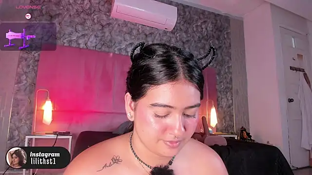 lilithst_ webcam