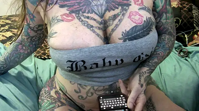 pamelagunns webcam