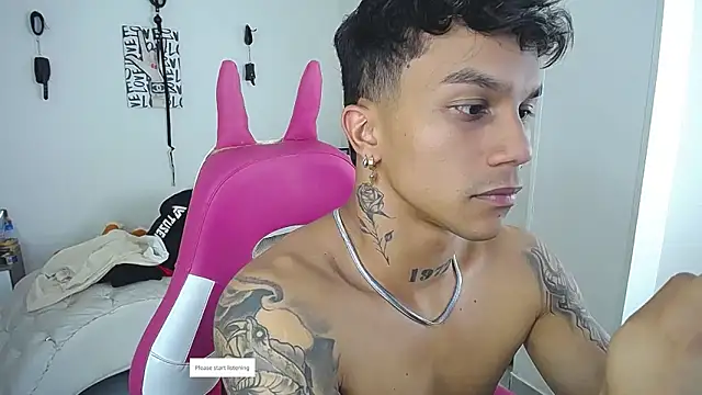 Leonard_Price webcam