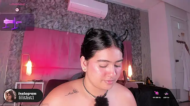 lilithst_ webcam