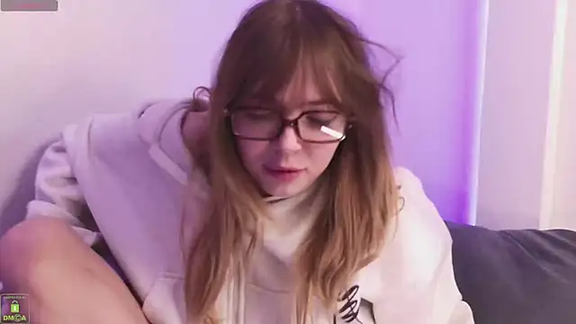 EmmaRicee webcam