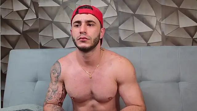 Latino_stud4u webcam