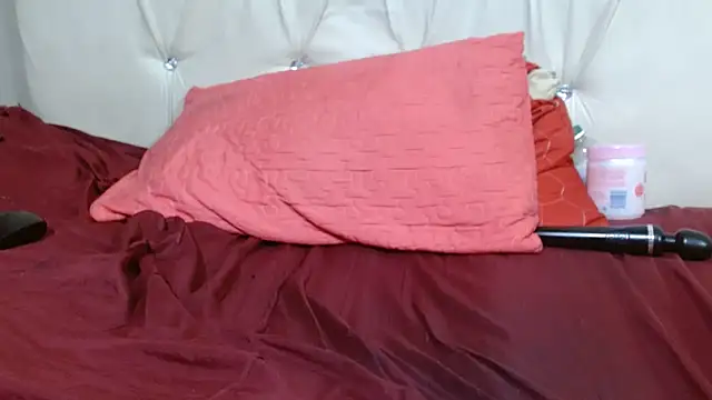 AuntyBigMadam87 webcam