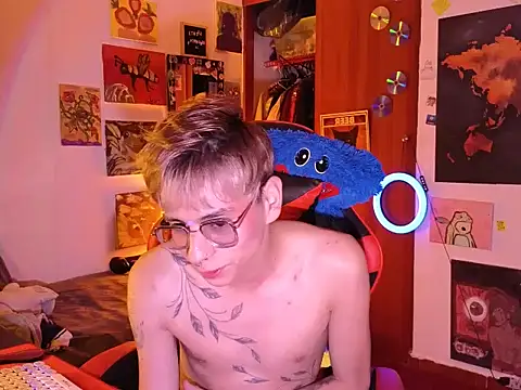 the_princeRed webcam