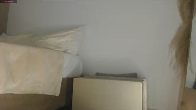 Trissa_Benson webcam