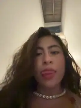 ThamaraGen_ webcam