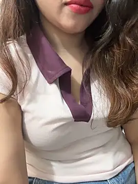 riya_sharma11 webcam