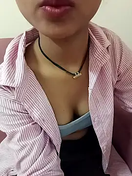ritika_gupta02 webcam