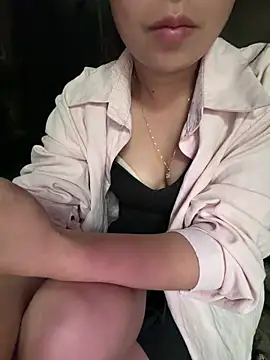 Lynlyn99 webcam