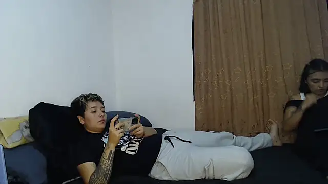 kathy_luisa webcam