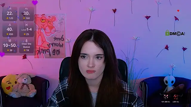 liana_kisses webcam