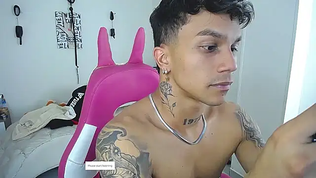 Leonard_Price webcam