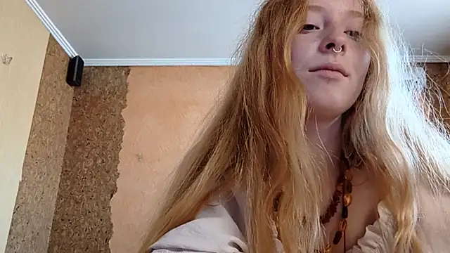 KateVibe_01 webcam