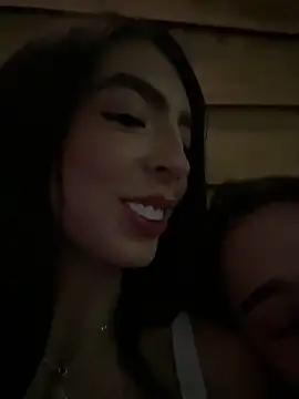 Ninaa_Rosee webcam