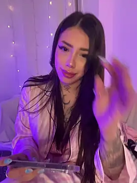 AshleyWinslow webcam