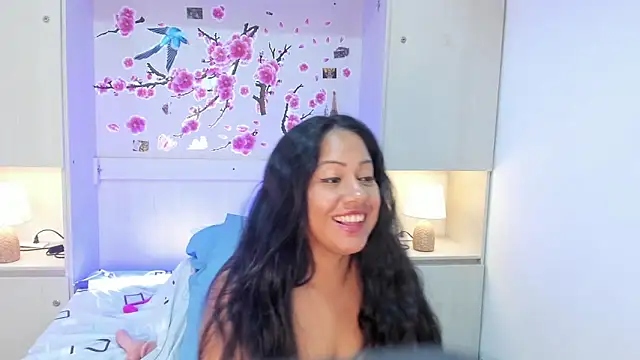 AllieBennet webcam