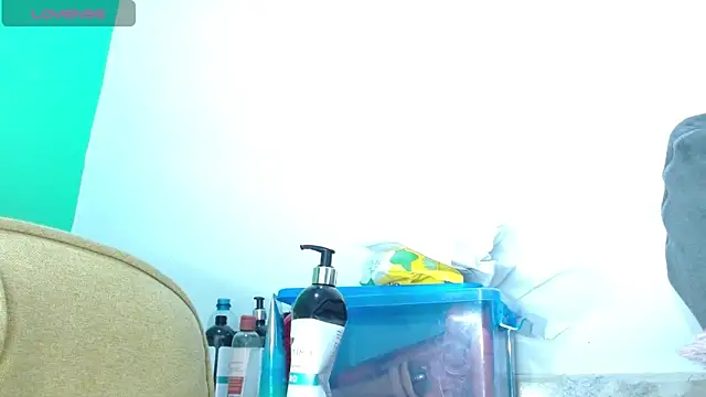 avaleri_cherry webcam