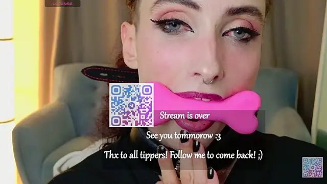 Queen_of_tease webcam