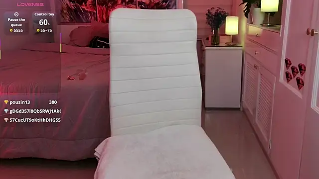 loving_mia webcam