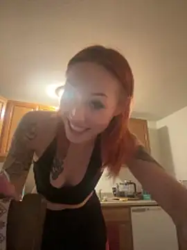 ThornsandHoney webcam