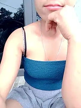 Zara-Lina webcam