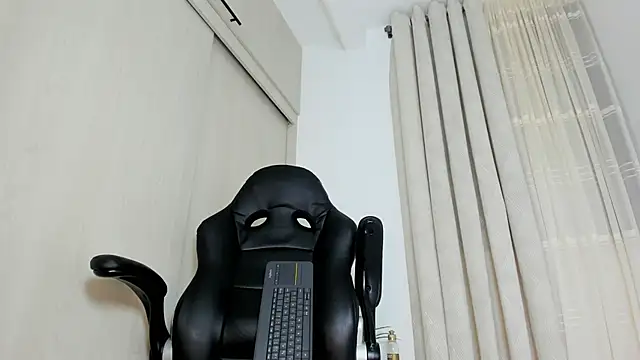 Biscuit_oliva webcam