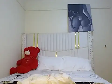 Tamia_love200 webcam