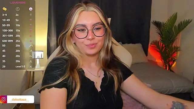 dakottaa_ webcam