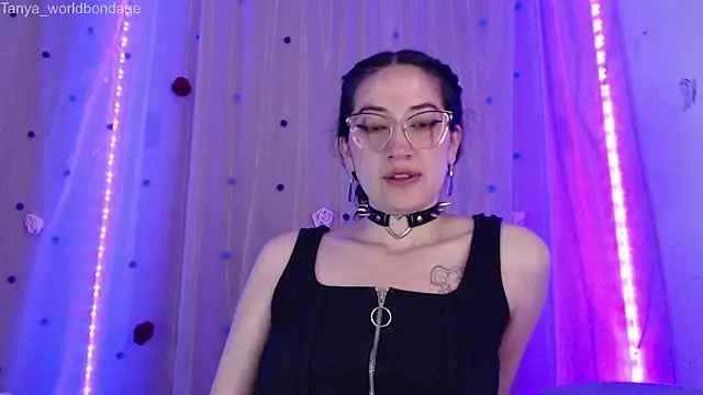 Tanya_WorldBondage webcam