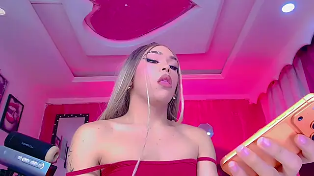 TiffanyMackensyy webcam