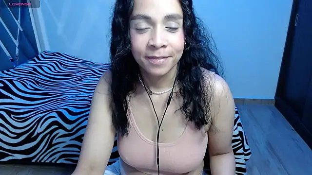 paula_lopez__ webcam