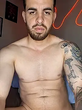 Cubanotatuado webcam