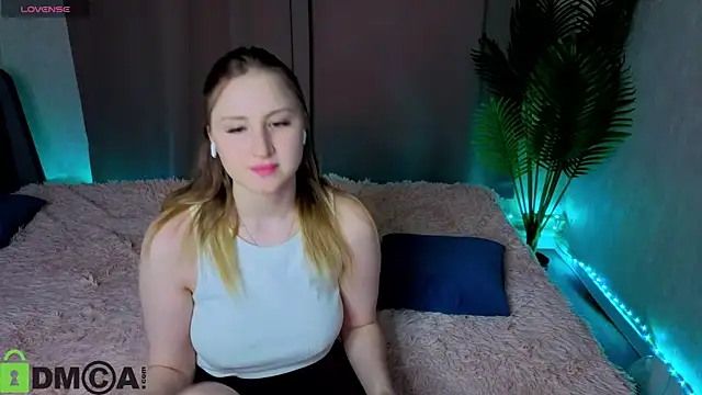 April_Jackson webcam