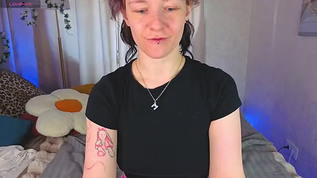 Ricki_Bloom webcam
