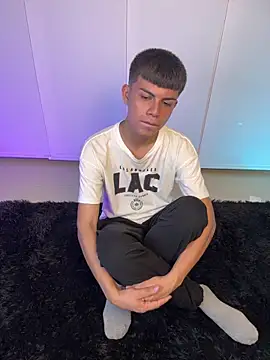 Asher_Young webcam